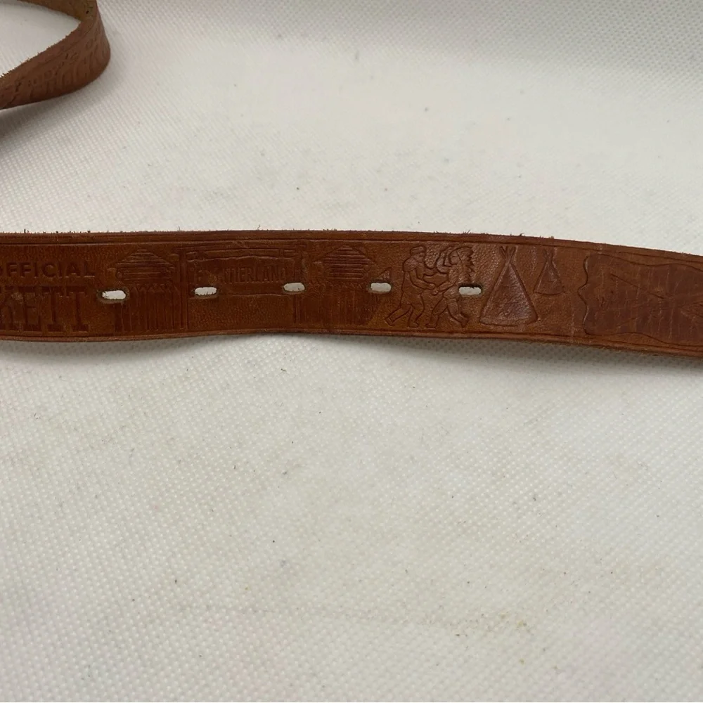 Vintage Leather Disney Davy Crockett  Belt & Buckle